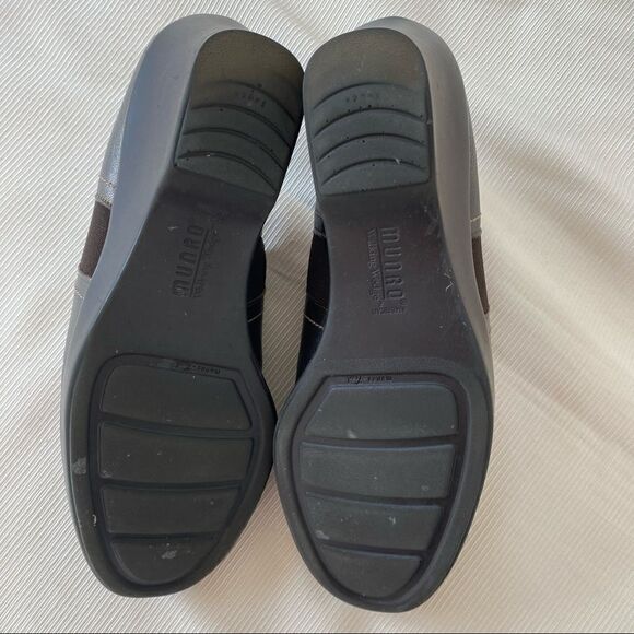 Munro Womens Walking Wedge Slip On Mules Clogs Shoes Leather Metallic Used 6.5 - Picture 3 of 4